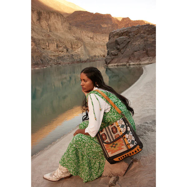 Zonita Mesa Shoulder Bag