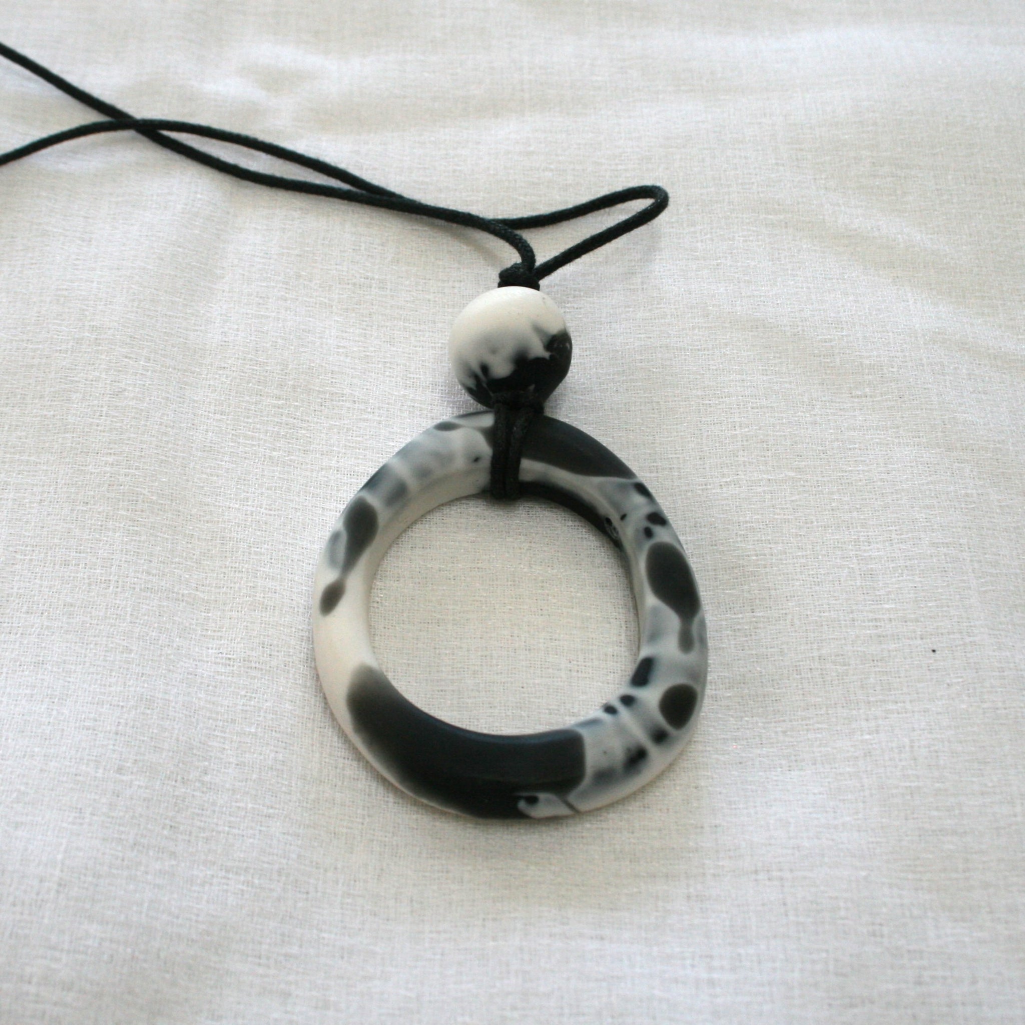 Black White Resin Pendant - Oval