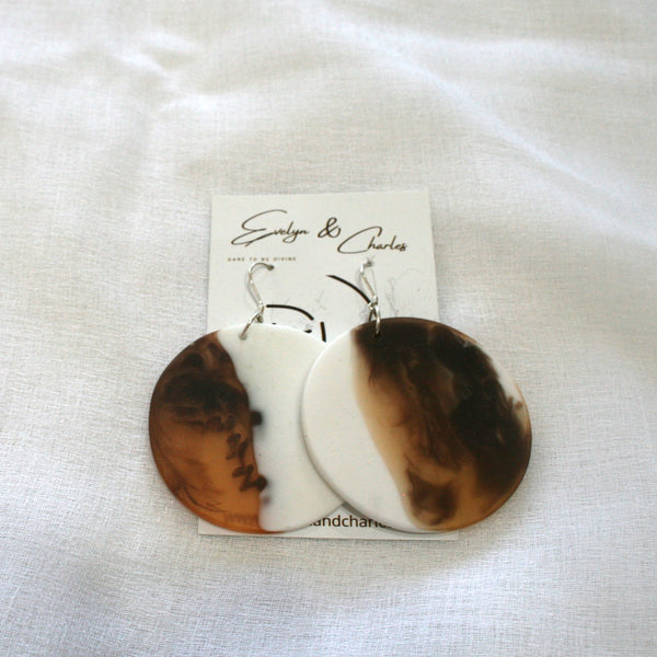 Horn Resin Earrings - Solid Circle