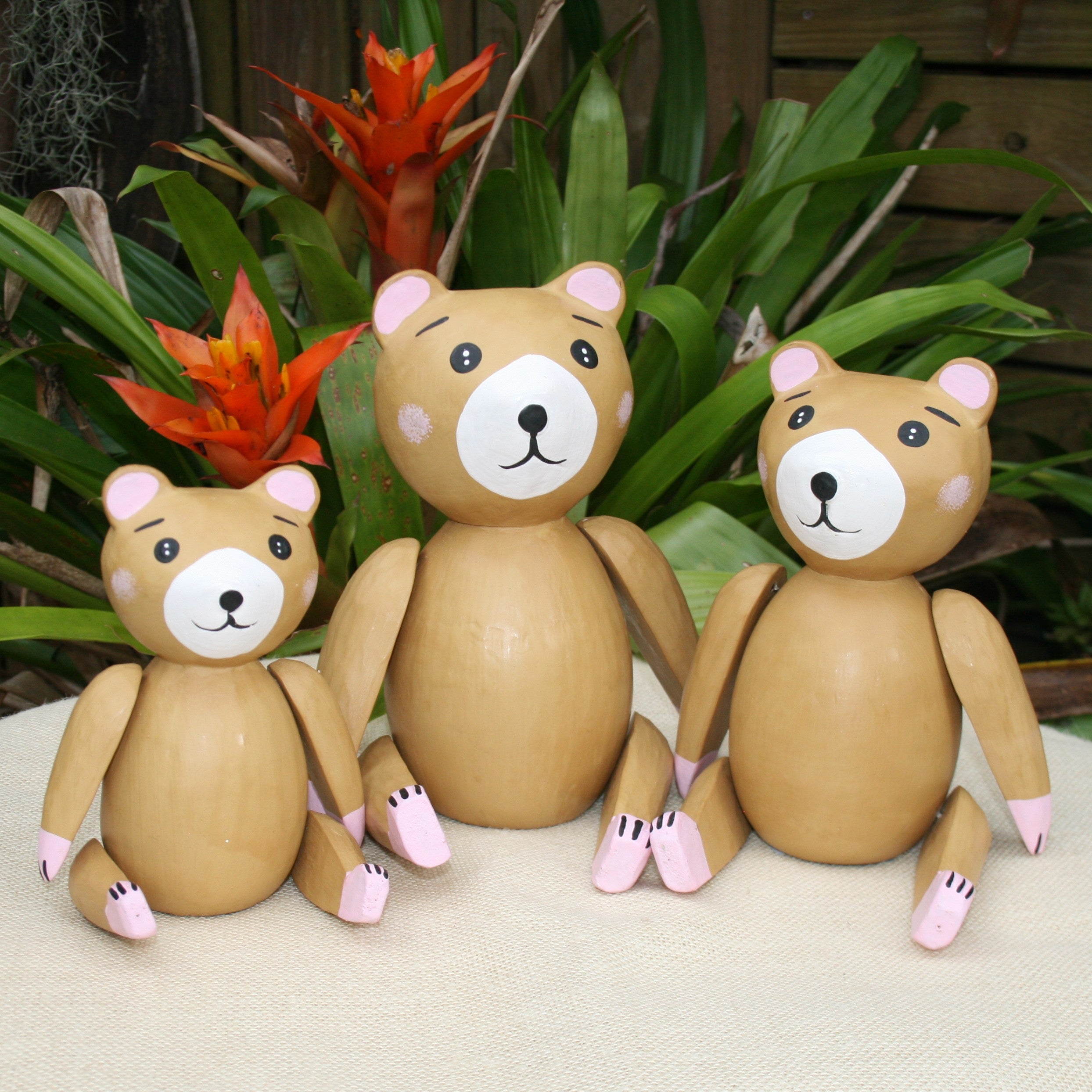 Sitting Bears - Tan