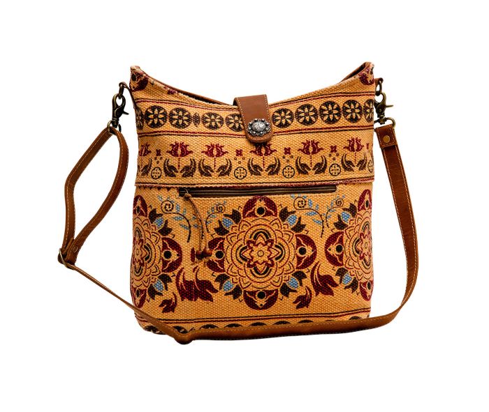 Beldum Shoulder Bag