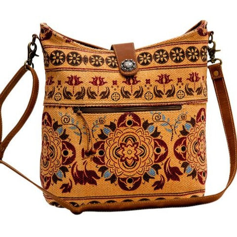 Beldum Shoulder Bag