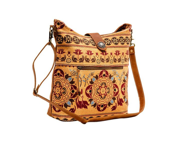 Beldum Shoulder Bag