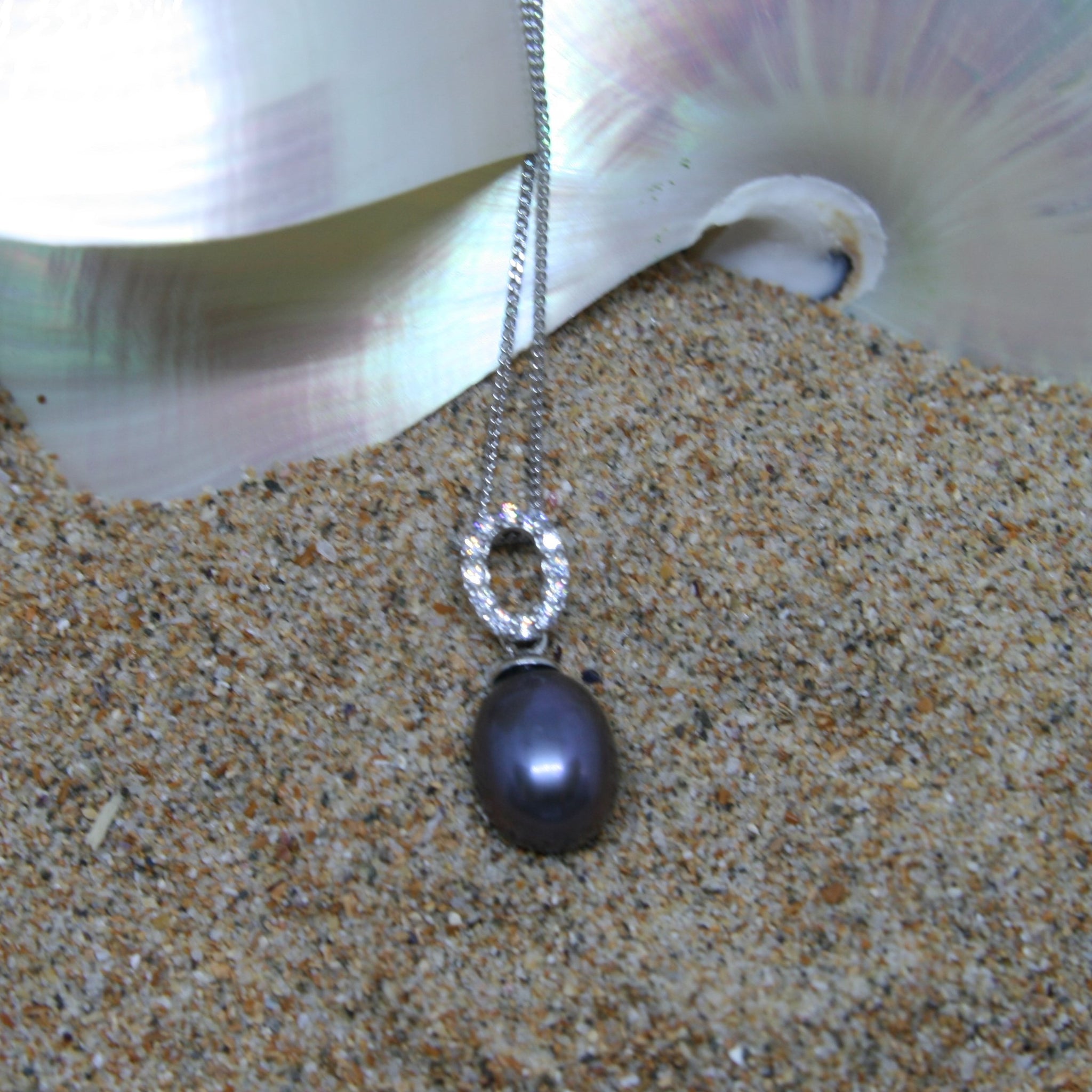 Leanne Peacock Pearl Pendant