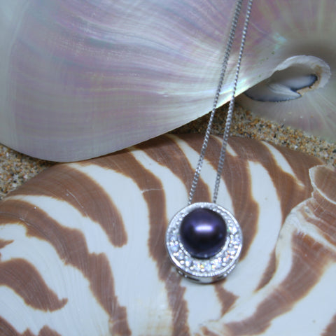 Maddison Peacock Pearl Pendant
