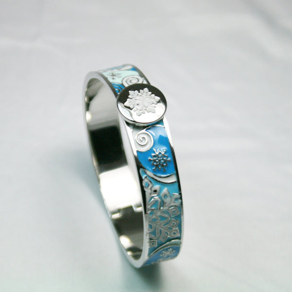 White Blue Snowflake Bracelet- pack of 6 - SBS144W