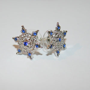 Blue Stud Lacy Snowflake - SE407 - pack of 5